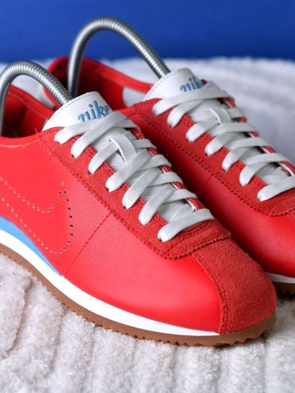 Nike Womenβs Red and White Classic Sneakers